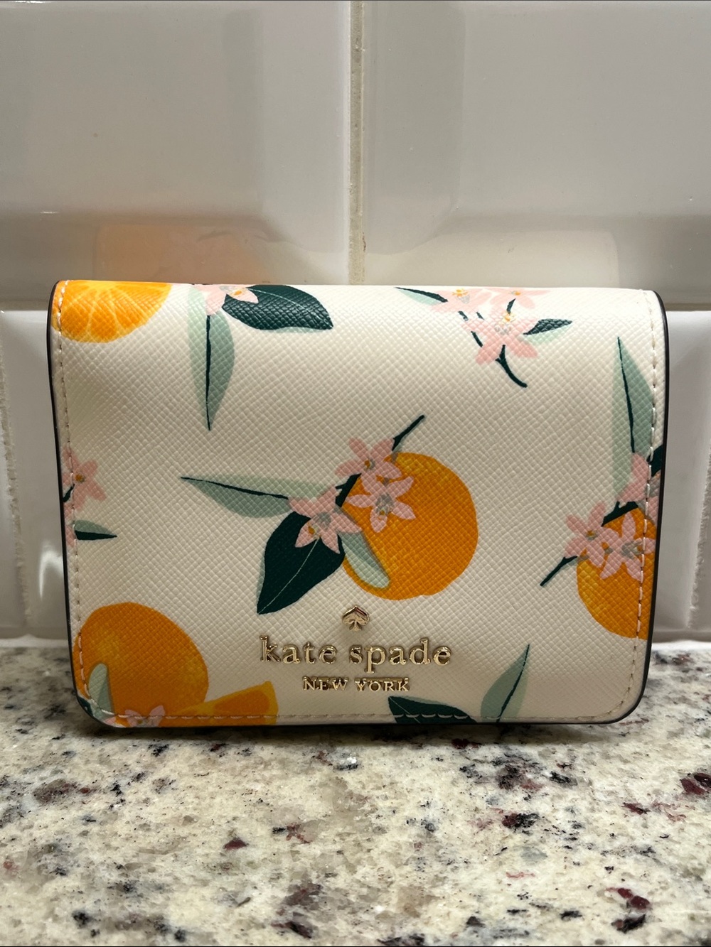 Kate Spade Madison Small Bi Fold Wallet in Orange Toss Print NWOT